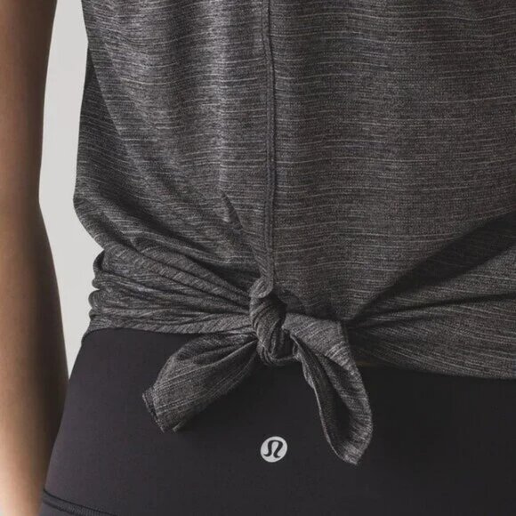 Lululemon Hot Like Agni Singlet In Heathered Black Size 4 - Picture 4 of 8